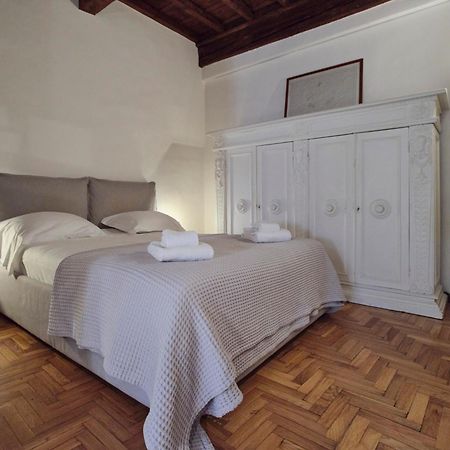 Enchanting Apartment With Patio, Lungarno Firenze Exterior photo